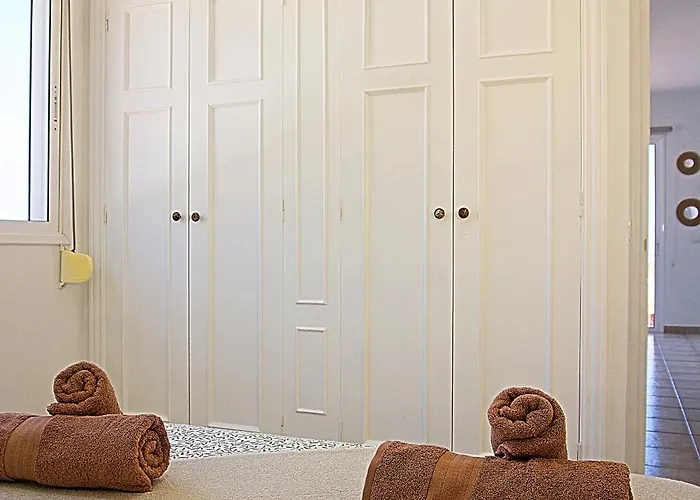 Апартаменты Apartamento,bbq, Cerca Del Mar